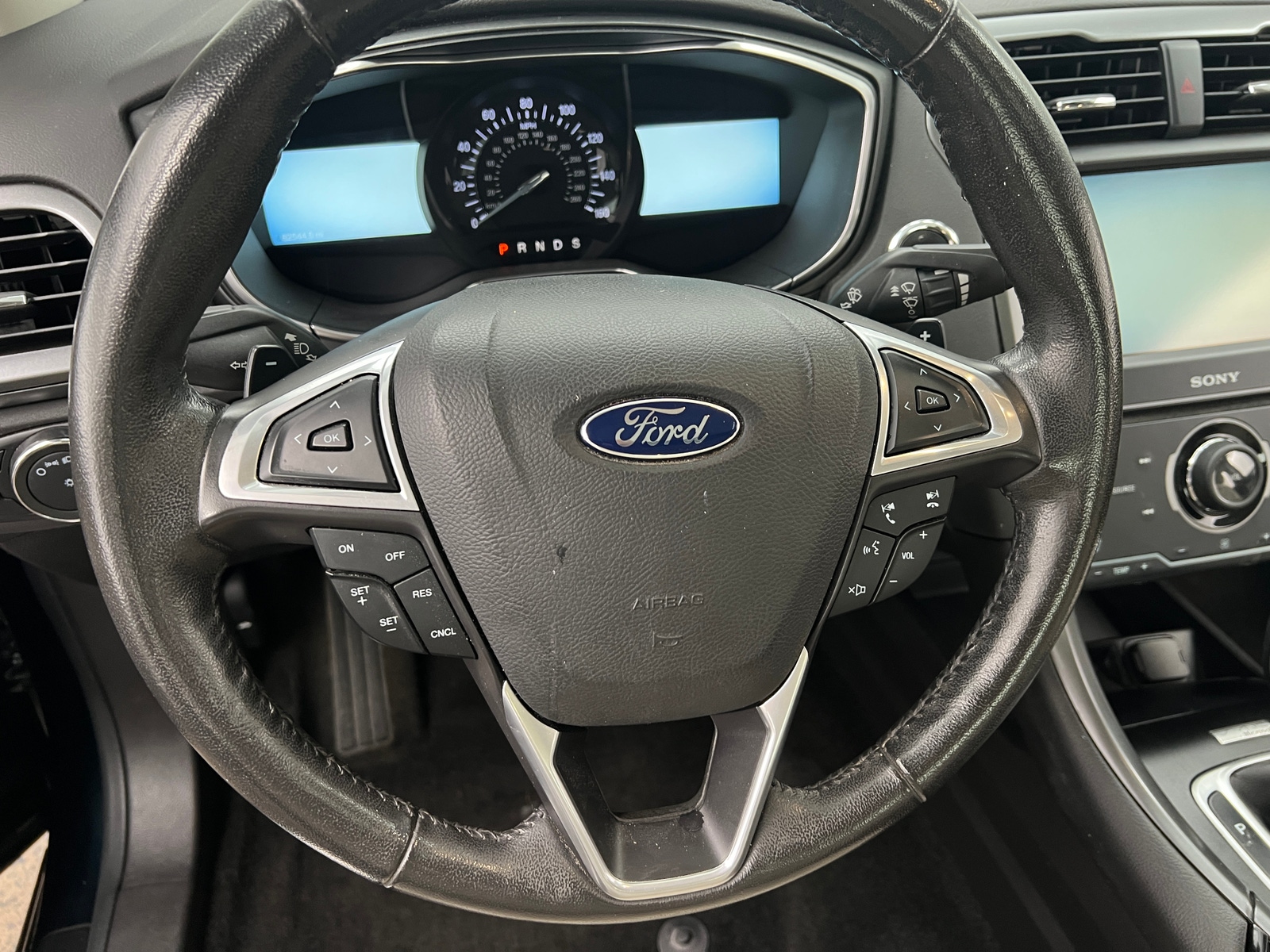 Thumbnail: 2014 Ford Fusion - 4