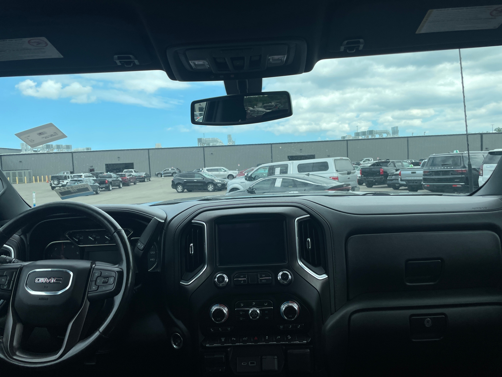 Thumbnail: 2021 GMC Sierra 2500 - 2