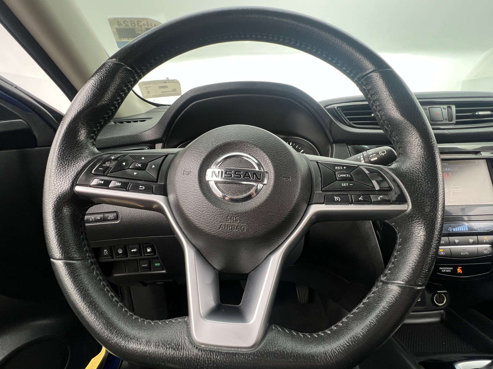 Thumbnail: 2019 Nissan Rogue - 5