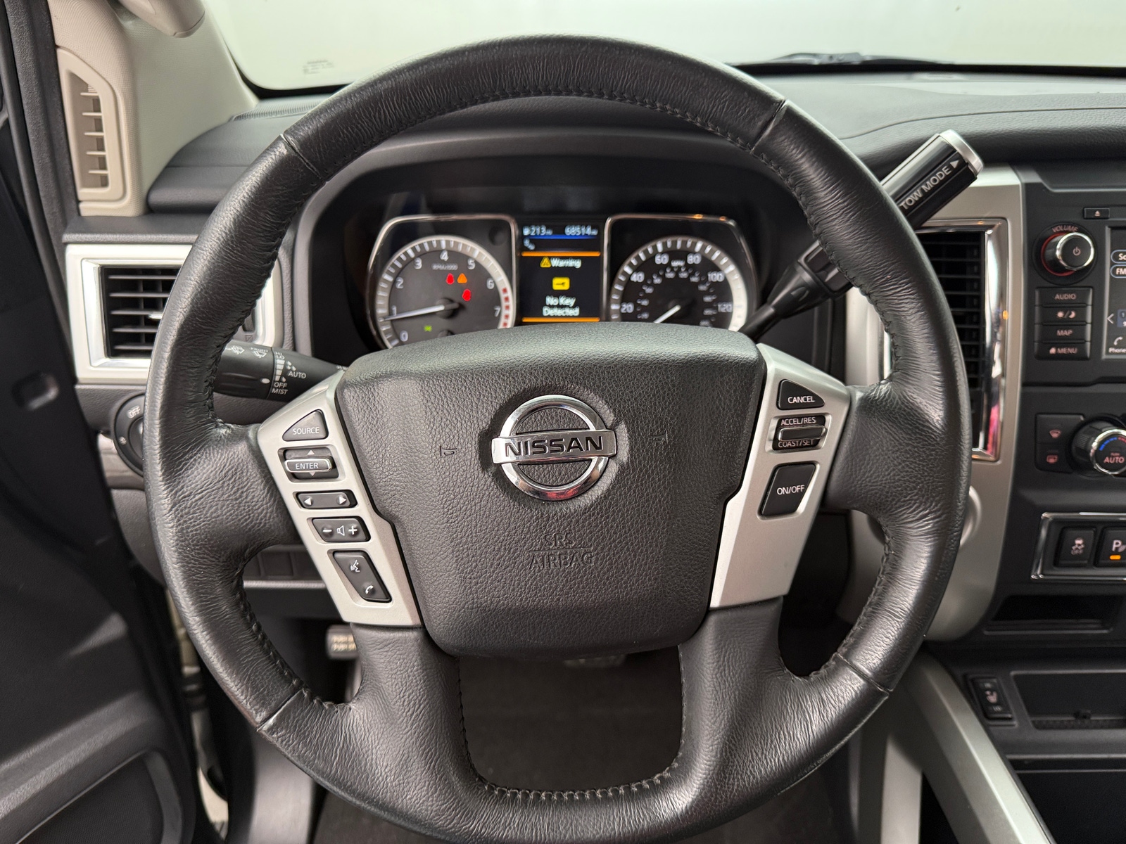 Thumbnail: 2019 Nissan Titan - 5