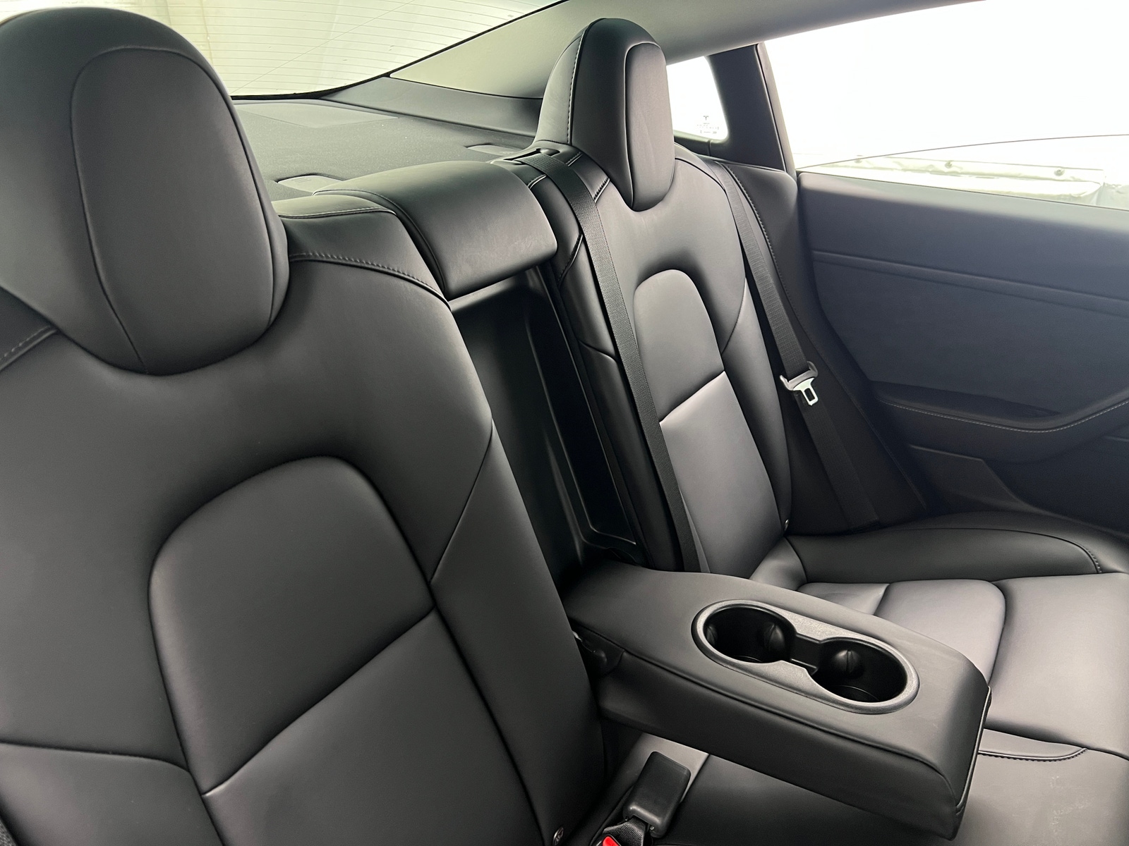 Thumbnail: 2021 Tesla Model 3 - 5