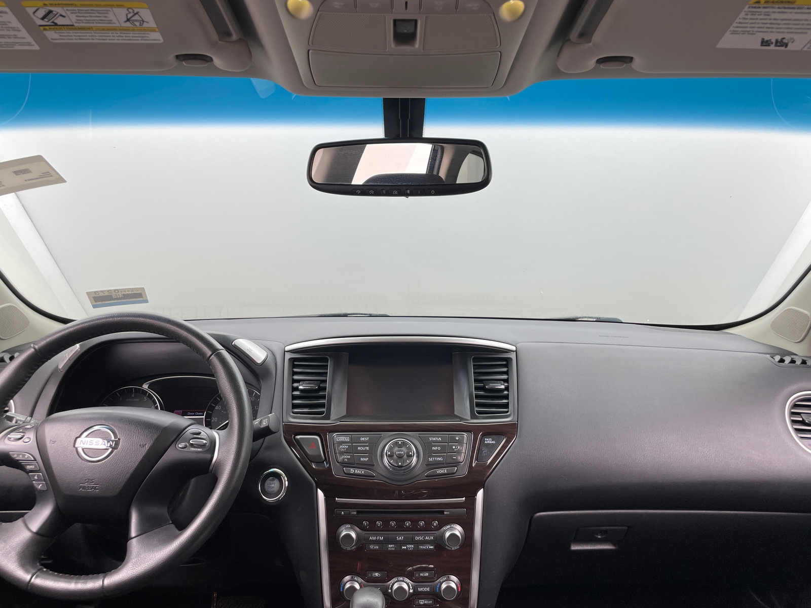Thumbnail: 2016 Nissan Pathfinder - 2