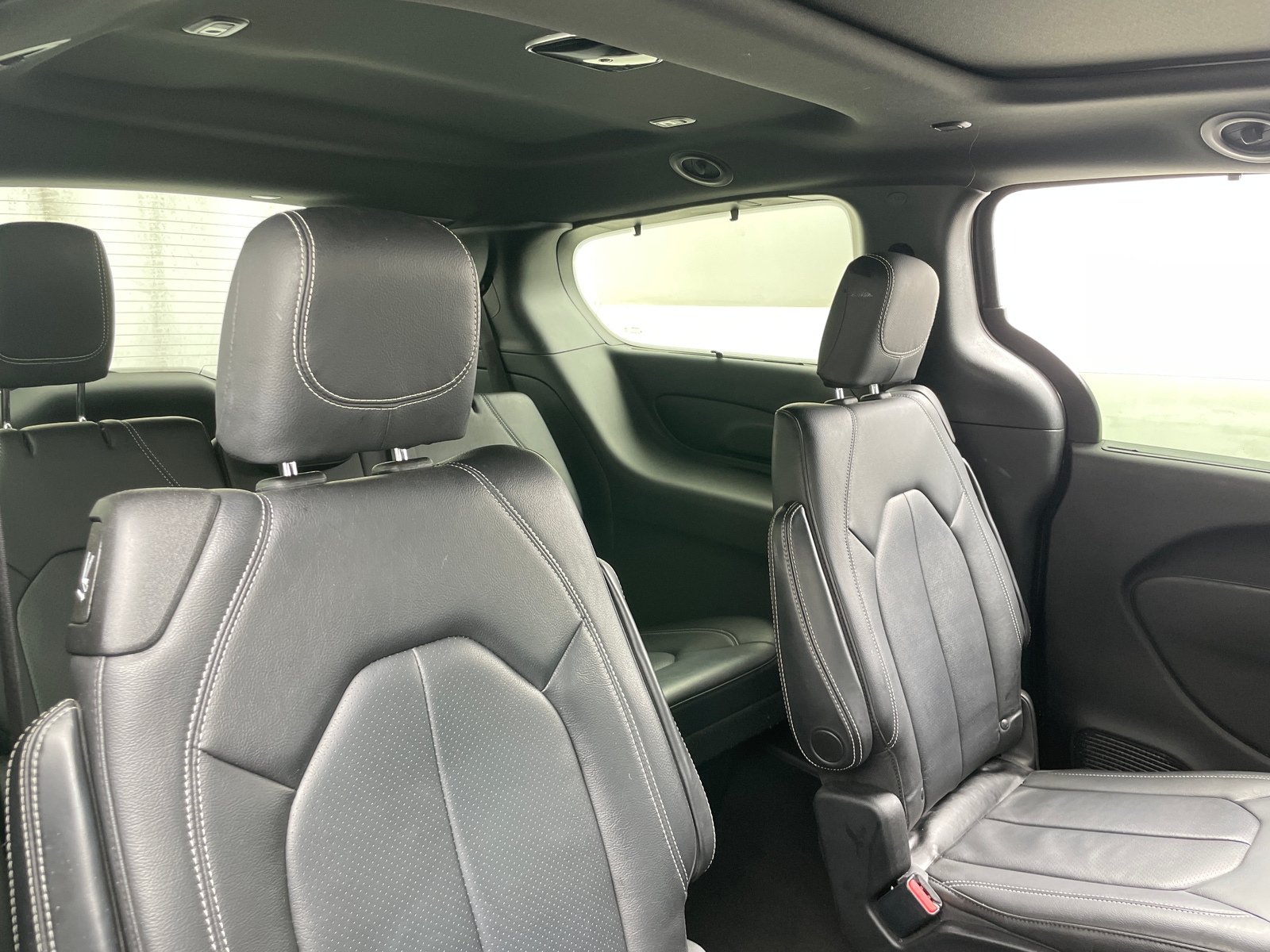 Thumbnail: 2021 Chrysler Pacifica - 5