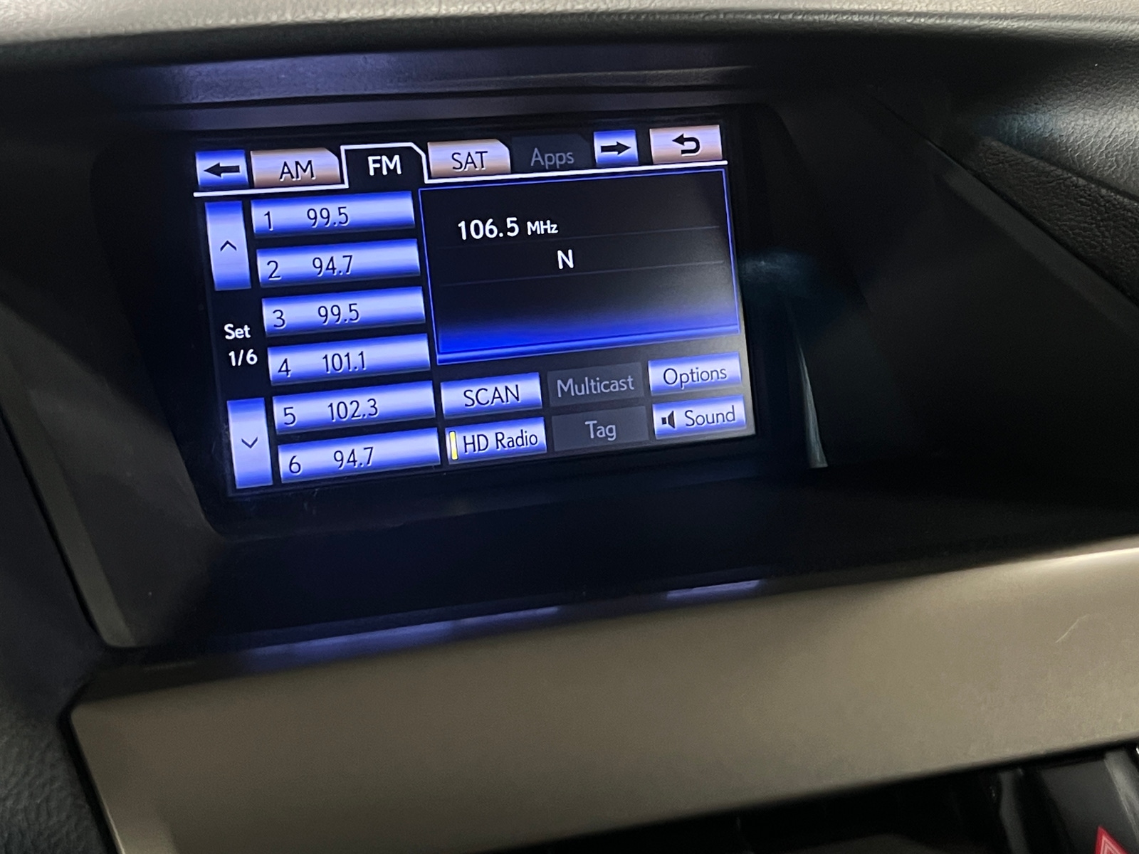 Thumbnail: 2015 Lexus RX - 4