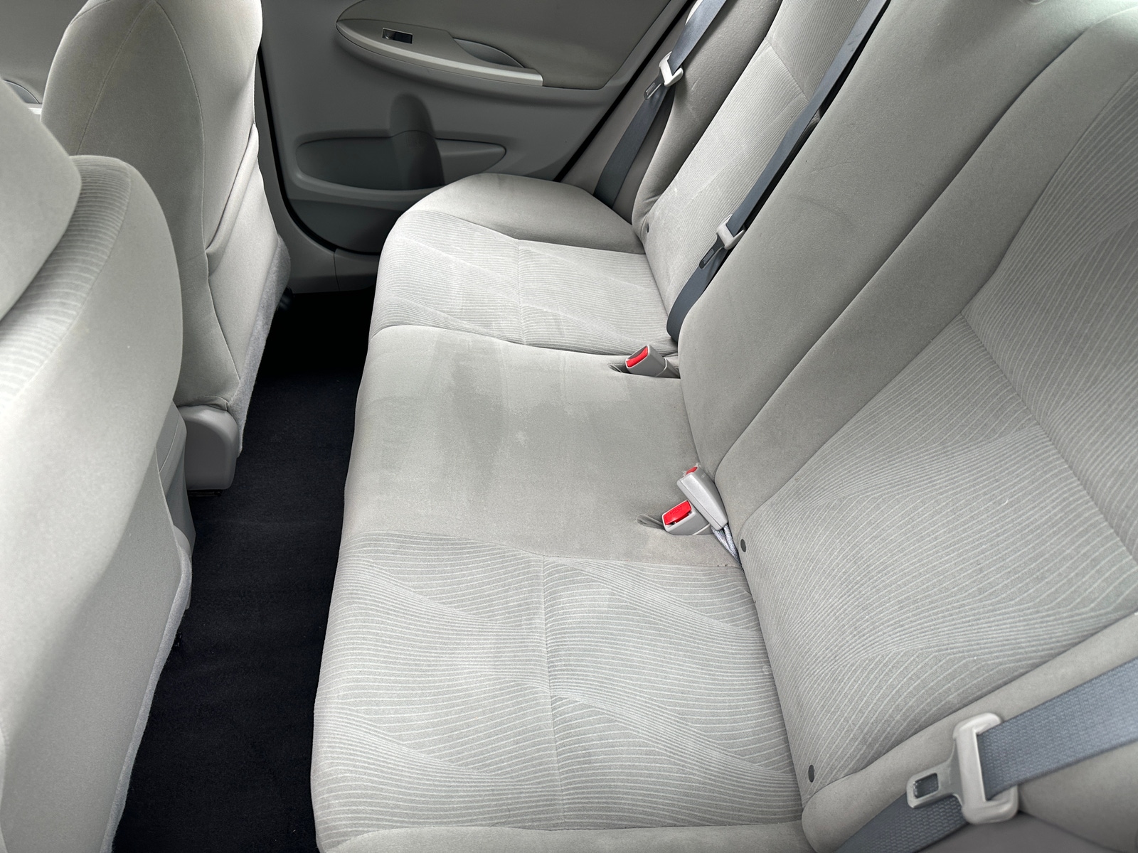 Thumbnail: 2012 Toyota Corolla - 6