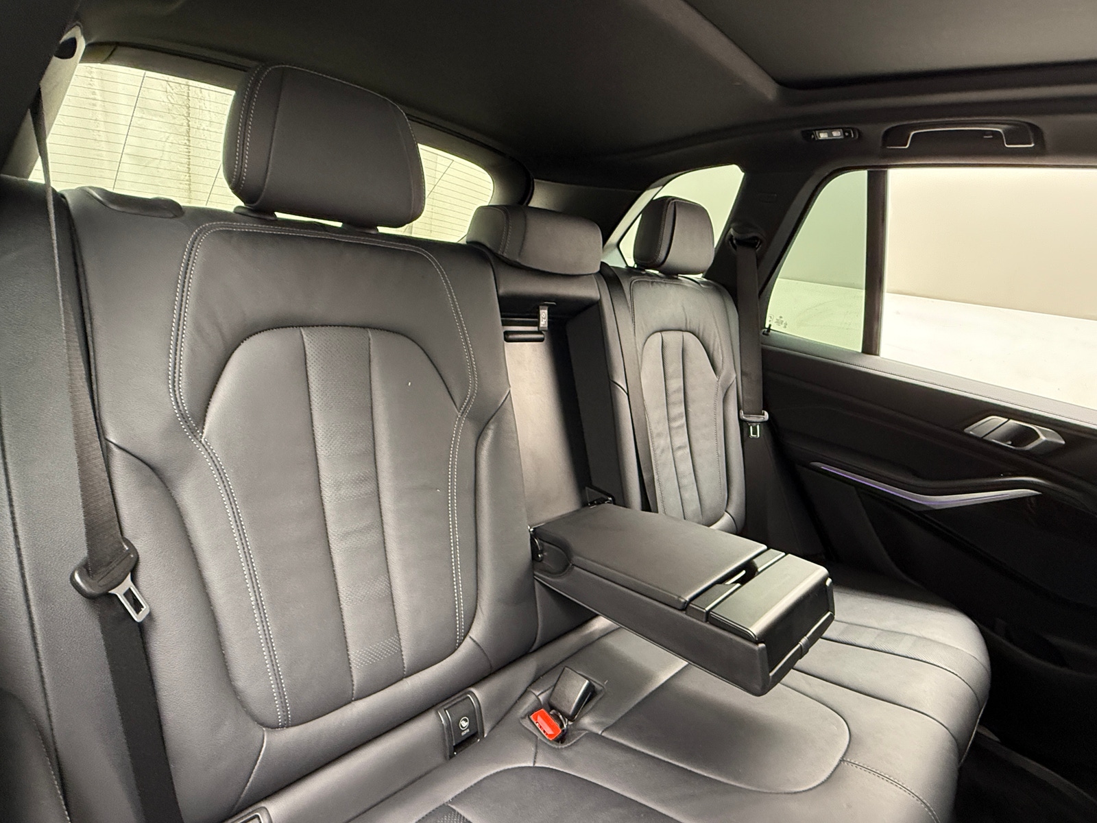 Thumbnail: 2021 BMW X5 - 5