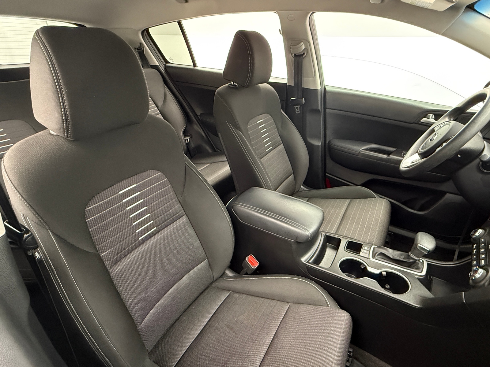 Thumbnail: 2022 Kia Sportage - 2