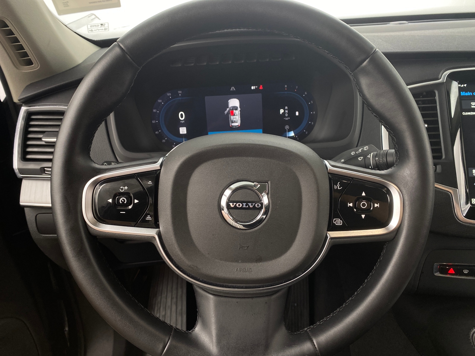 Thumbnail: 2025 Volvo XC90 - 4