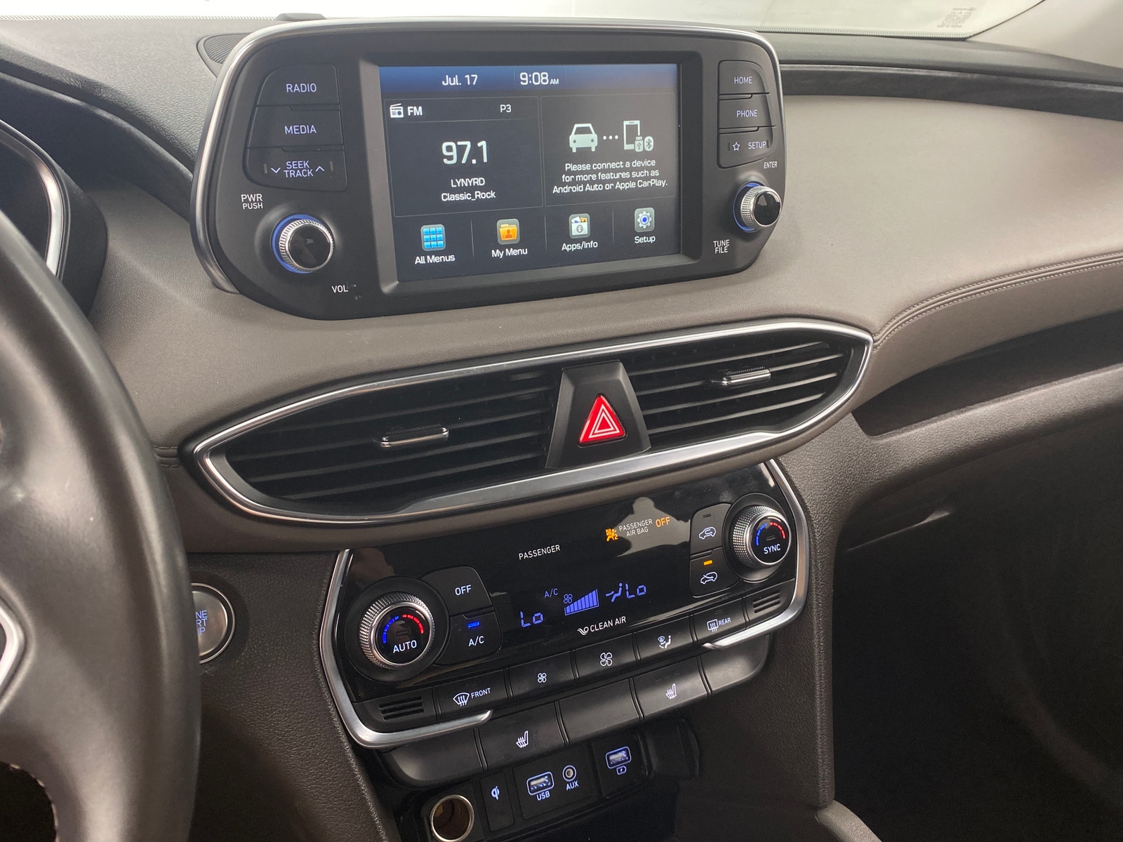 Thumbnail: 2020 Hyundai Santa Fe - 4