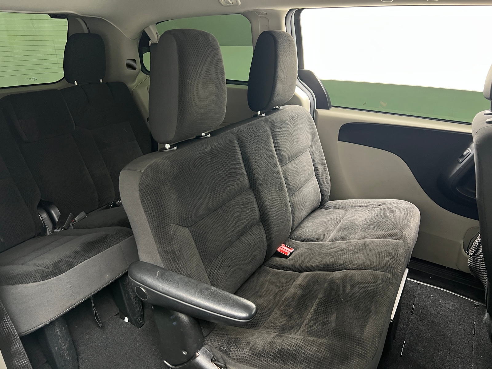Thumbnail: 2019 Dodge Grand Caravan - 6