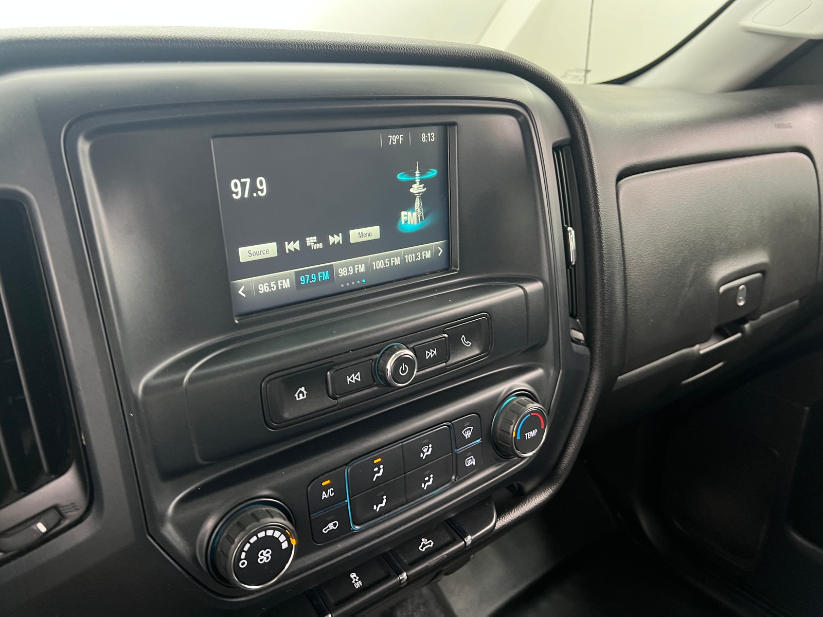Thumbnail: 2017 Chevrolet Silverado 2500 - 4