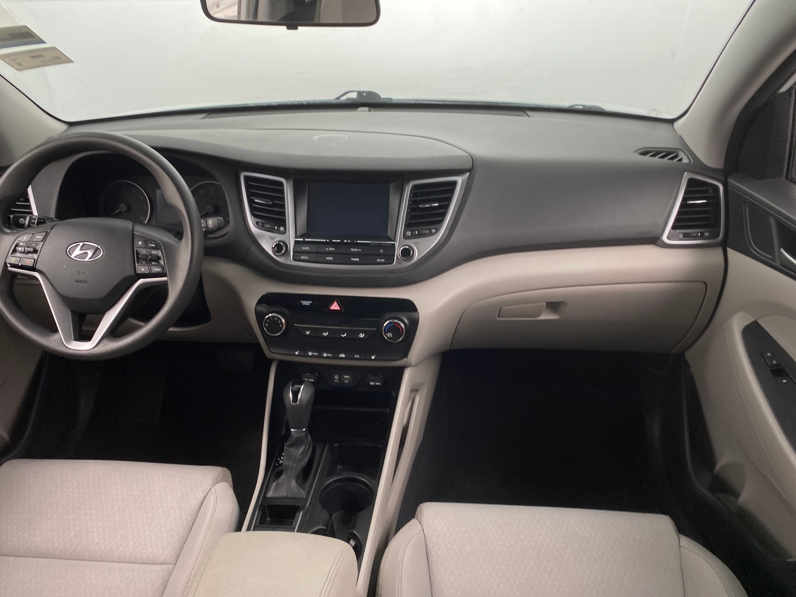Thumbnail: 2018 Hyundai Tucson - 3