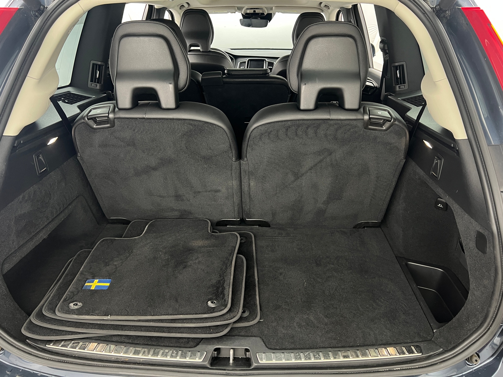 Thumbnail: 2019 Volvo XC90 - 6