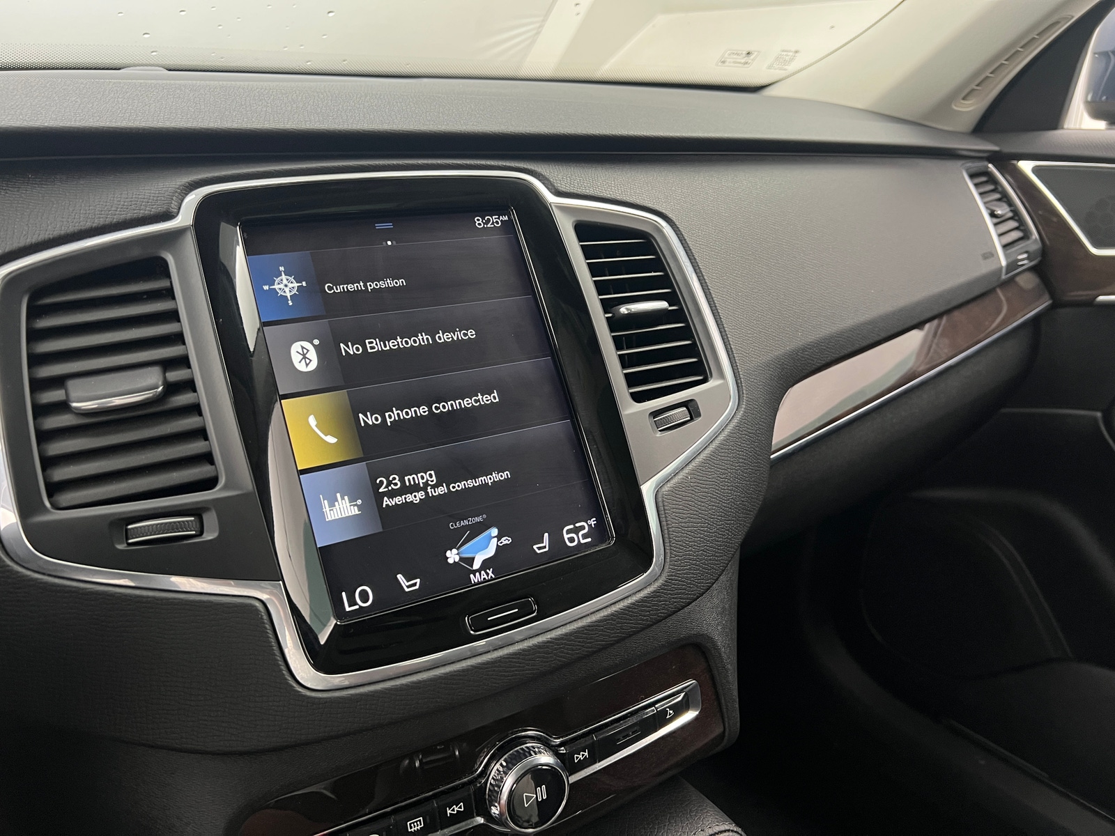 Thumbnail: 2019 Volvo XC90 - 3