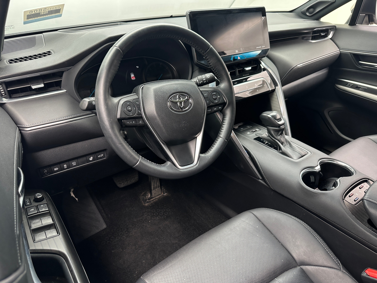 Thumbnail: 2021 Toyota Venza - 2