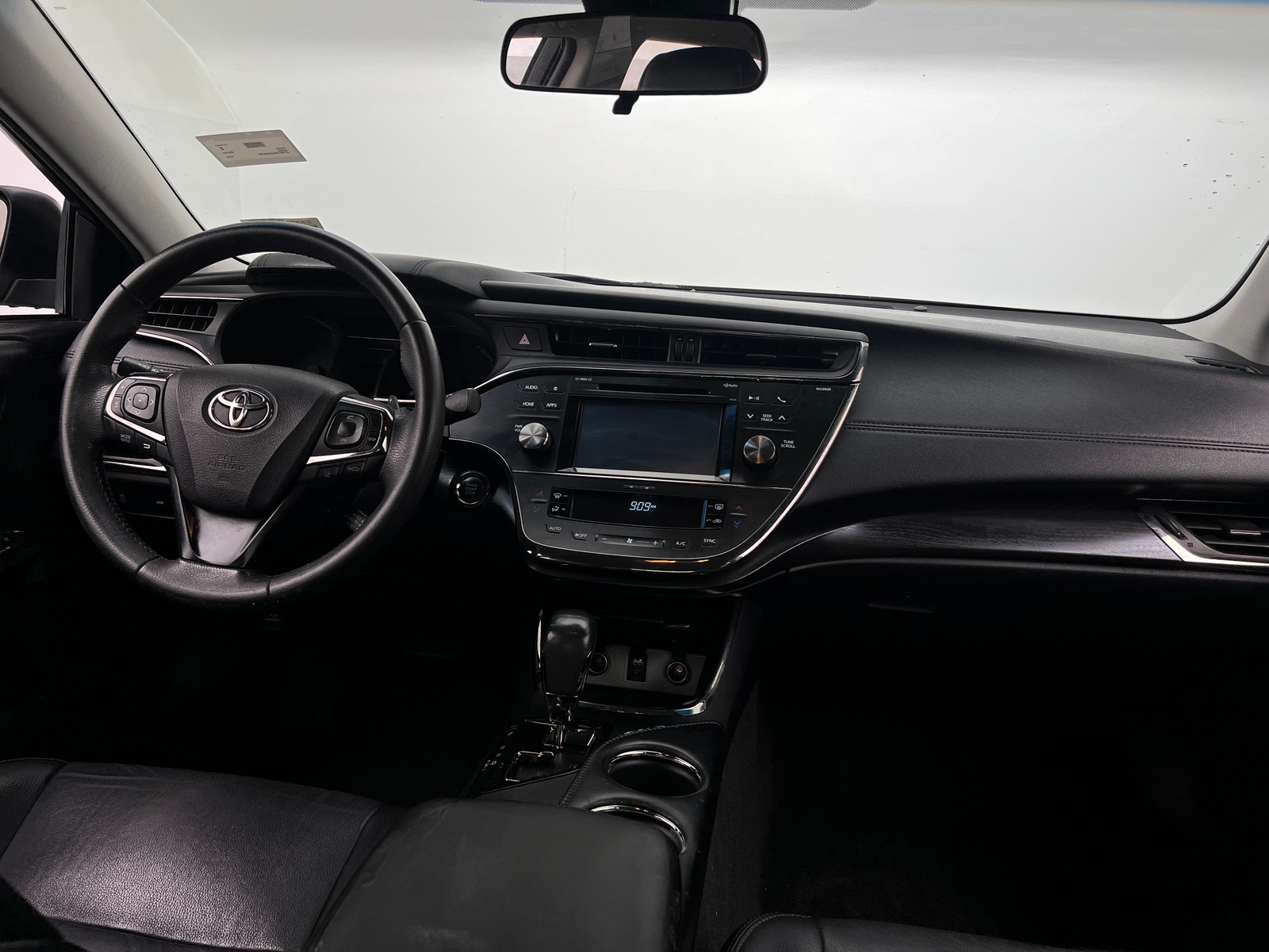 Thumbnail: 2018 Toyota Avalon - 2