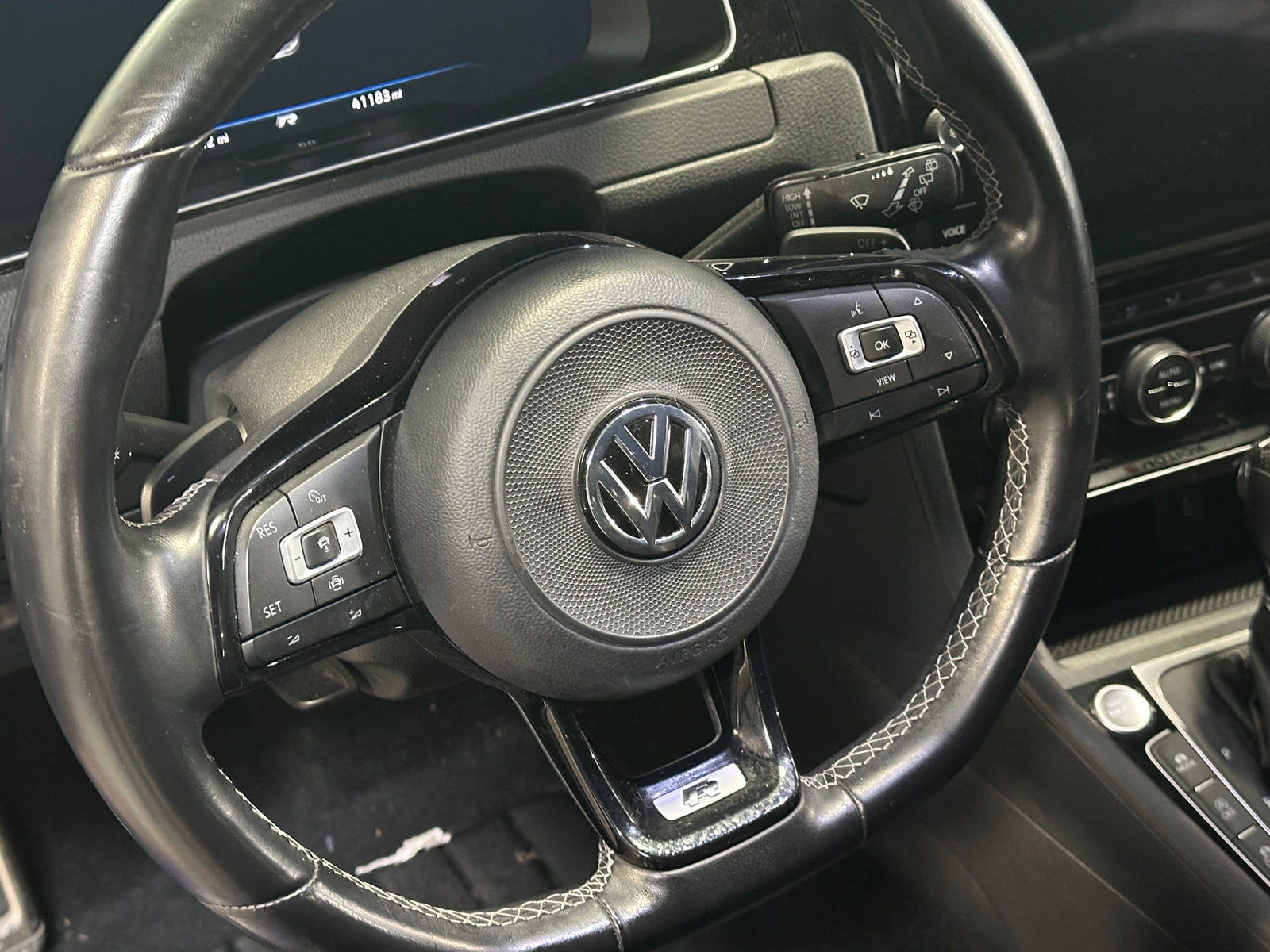 Thumbnail: 2019 Volkswagen Golf - 4