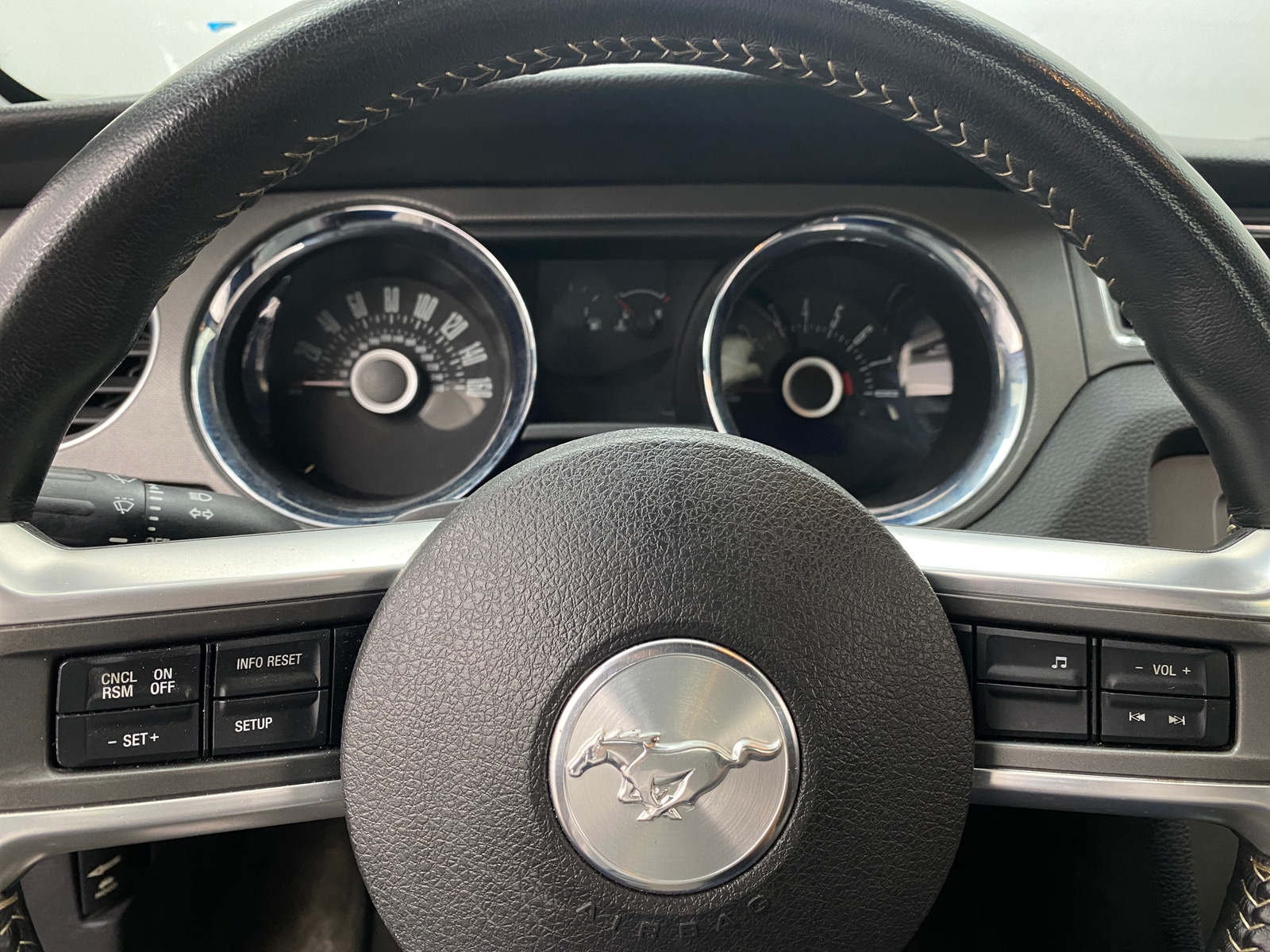 Thumbnail: 2013 Ford Mustang - 5