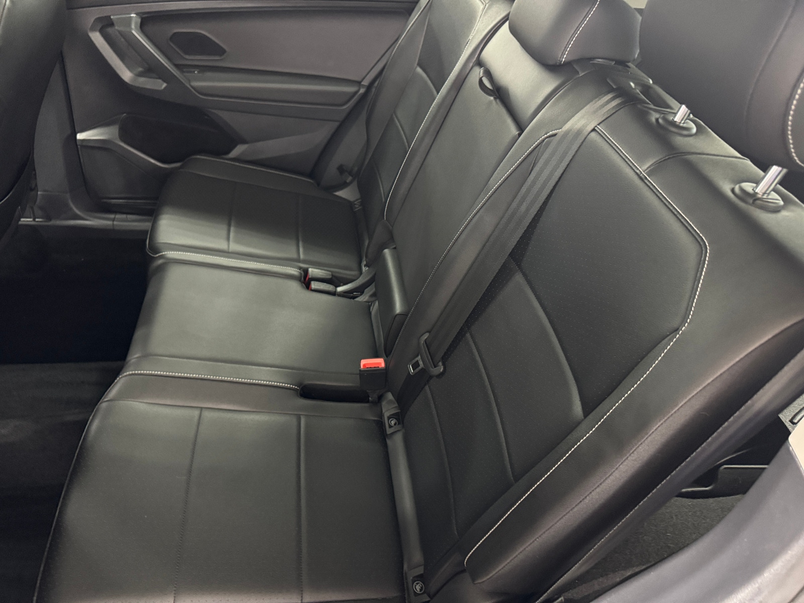 Thumbnail: 2021 Volkswagen Tiguan - 5