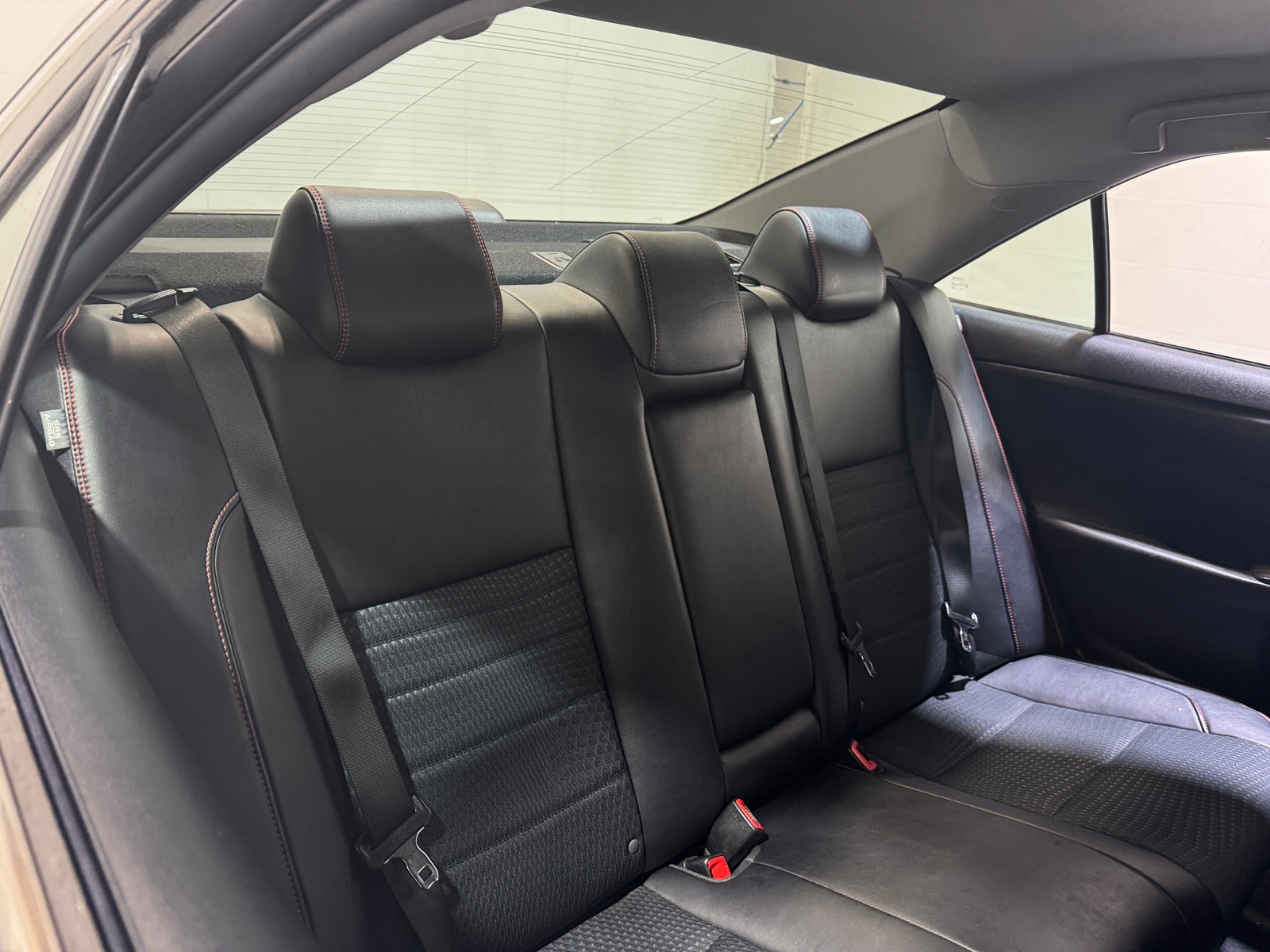 Thumbnail: 2015 Toyota Camry - 6
