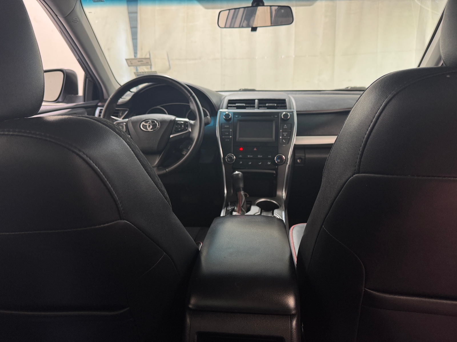 Thumbnail: 2015 Toyota Camry - 3