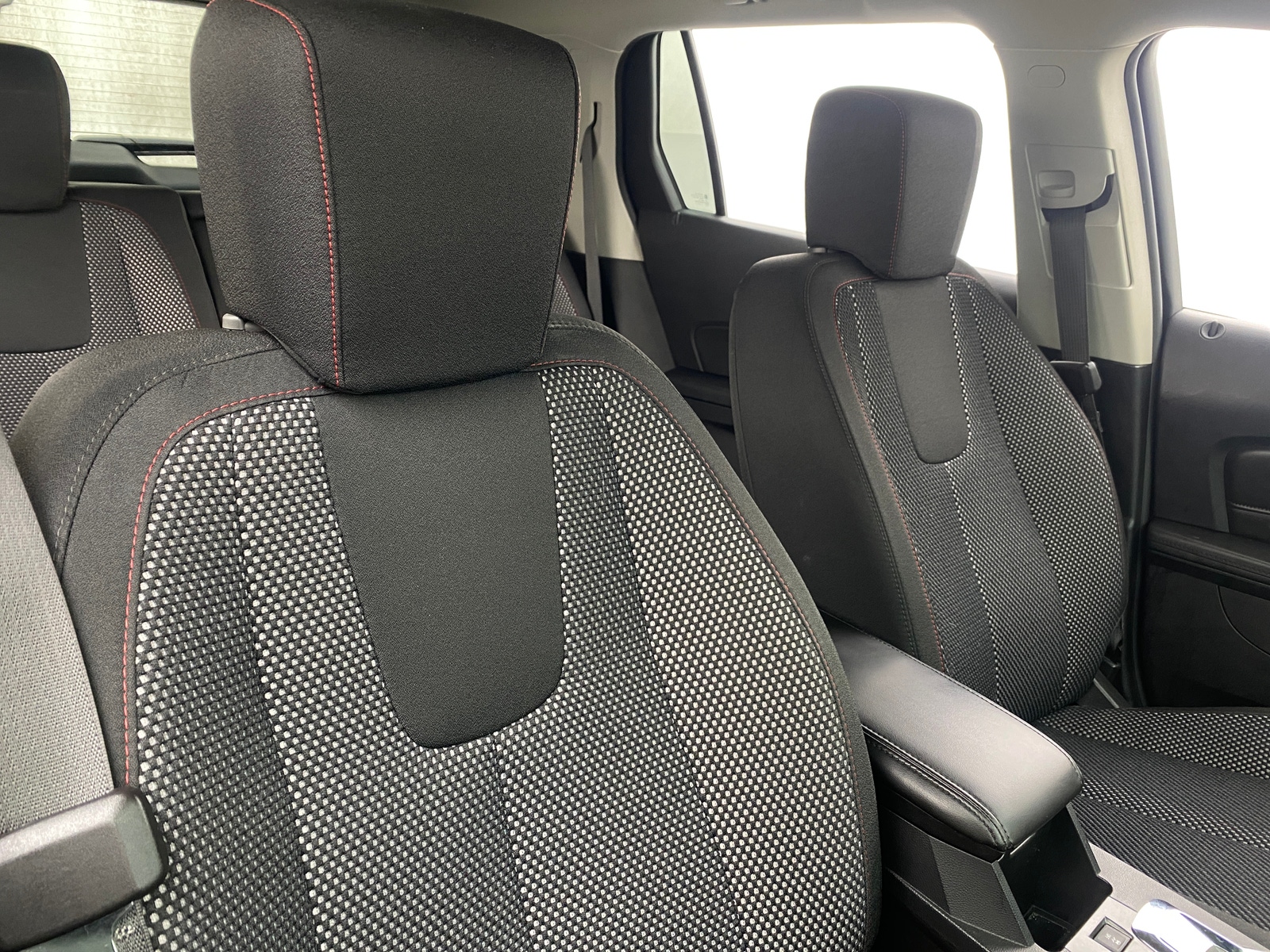 Thumbnail: 2017 GMC Terrain - 2