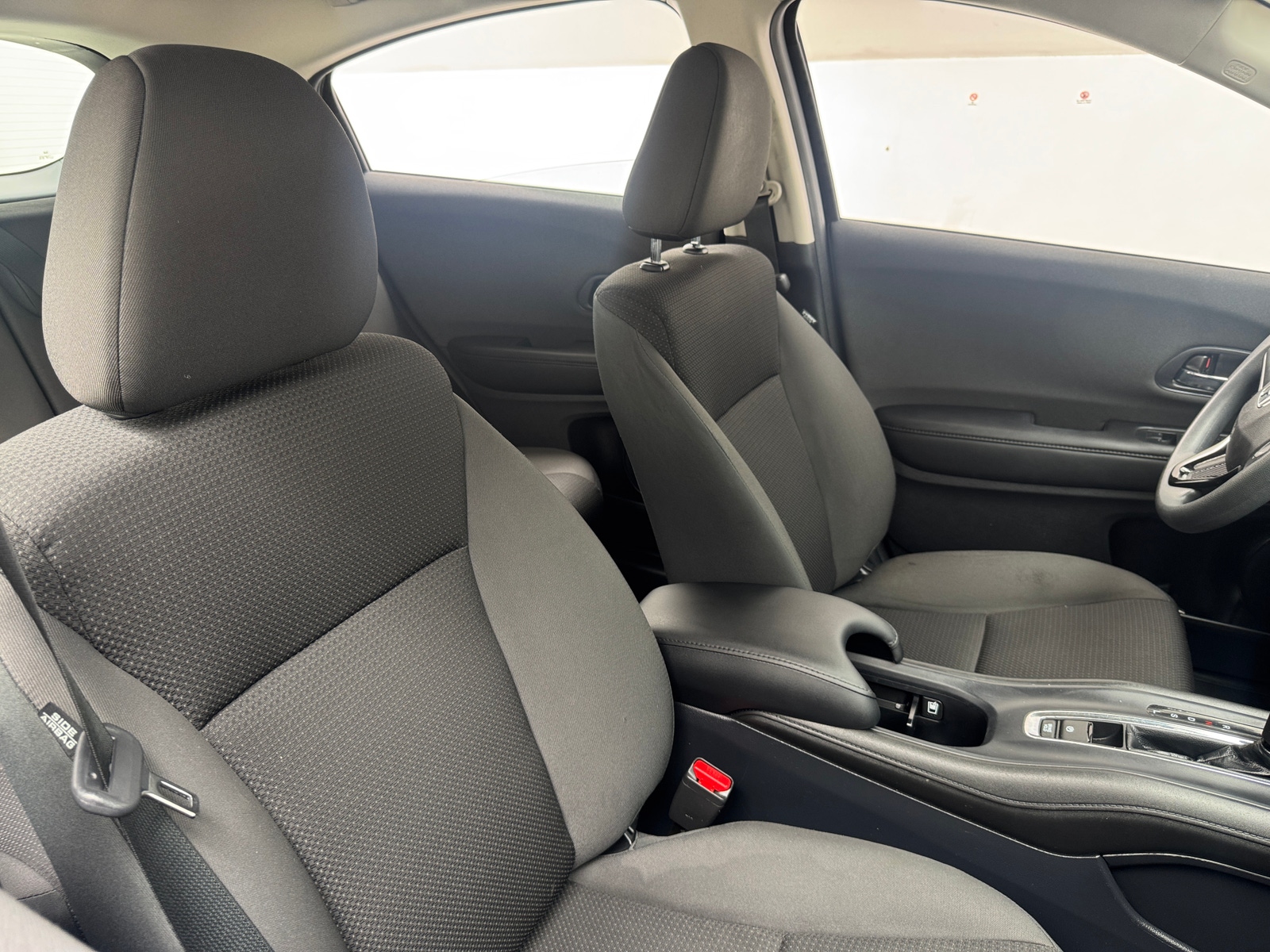 Thumbnail: 2021 Honda HR-V - 2