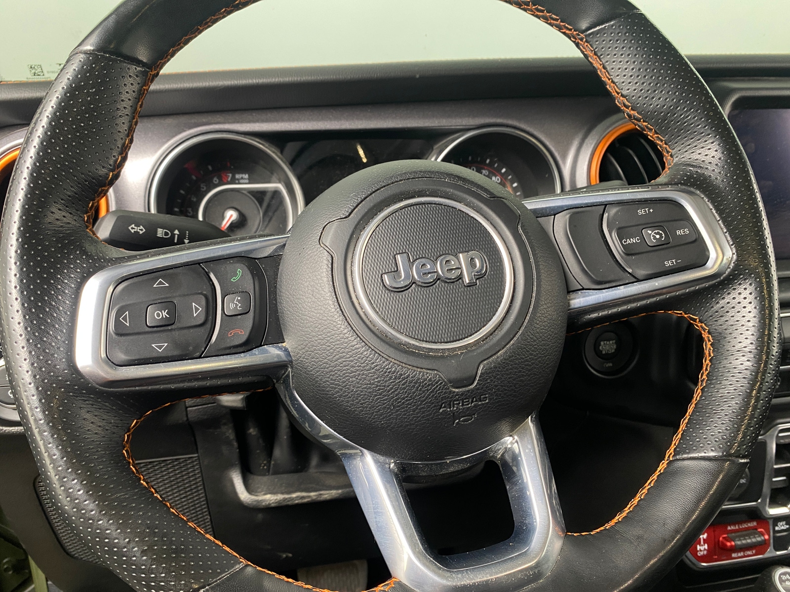 Thumbnail: 2022 Jeep Gladiator - 5