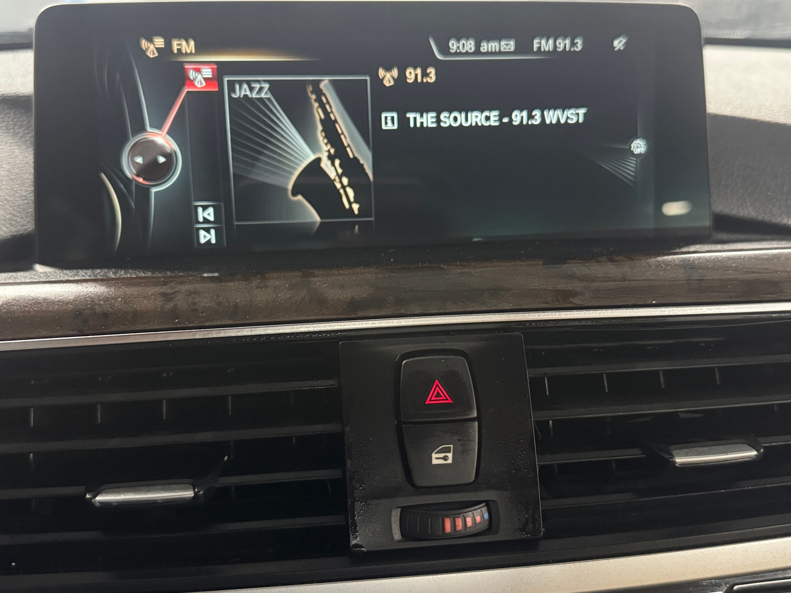 Thumbnail: 2016 BMW 3 Series - 3