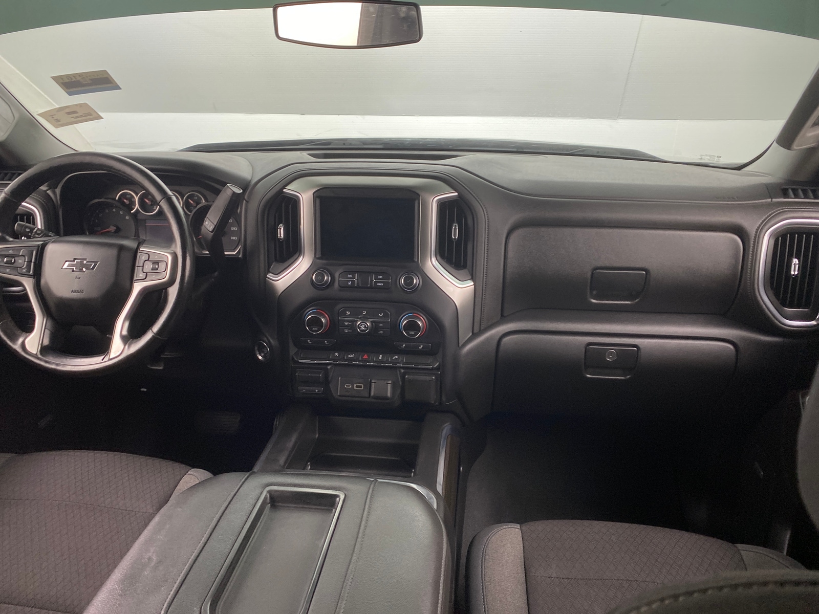 Thumbnail: 2019 Chevrolet Silverado 1500 - 3