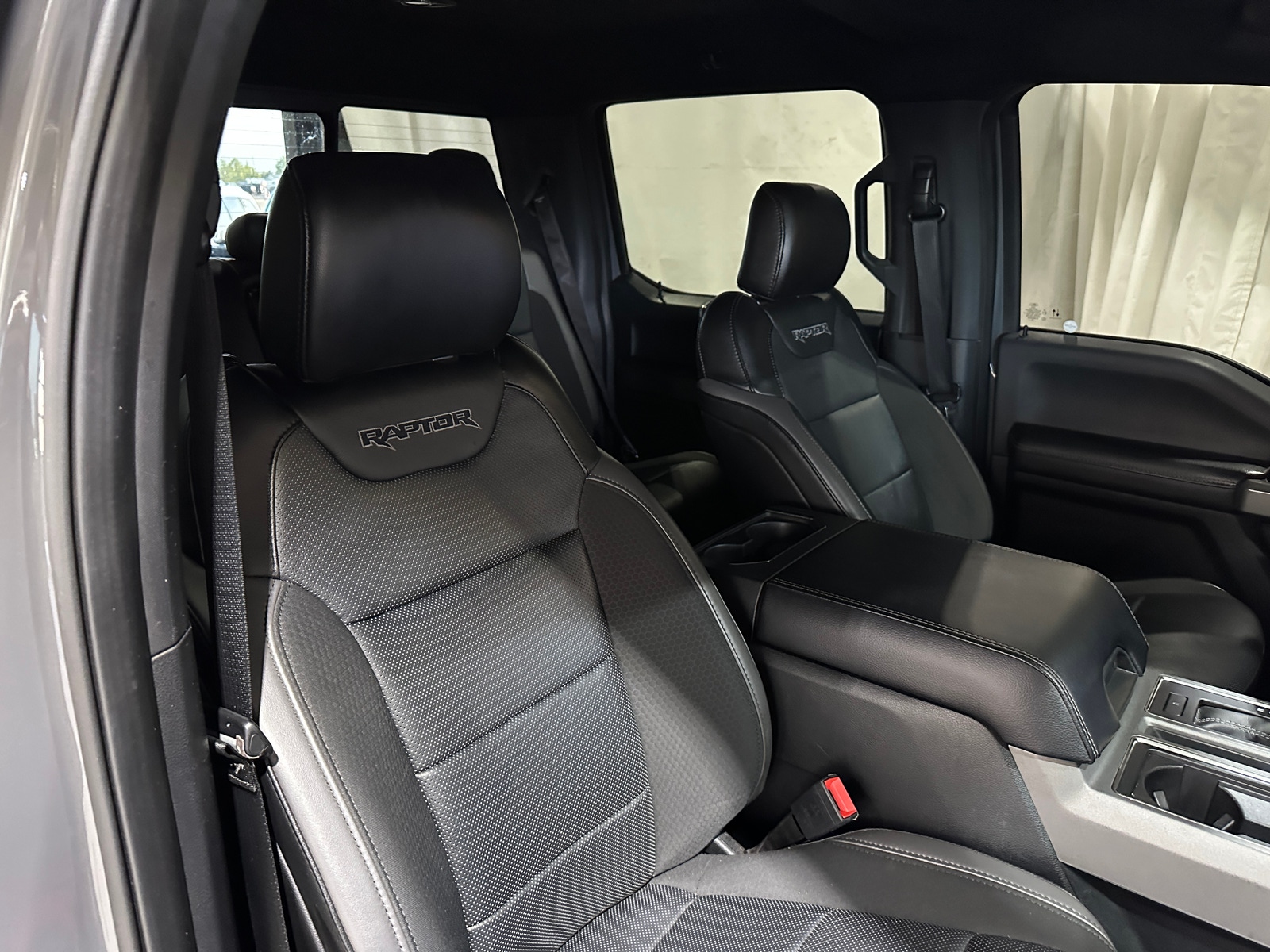 Thumbnail: 2020 Ford Econoline - 2