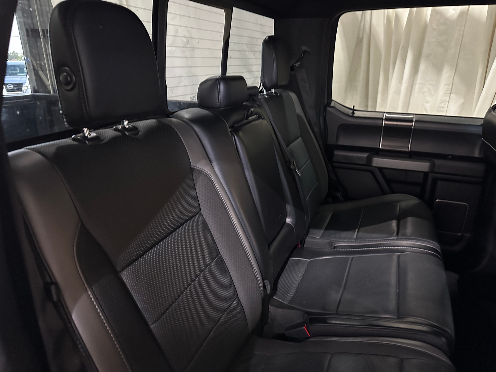 Thumbnail: 2020 Ford Econoline - 6