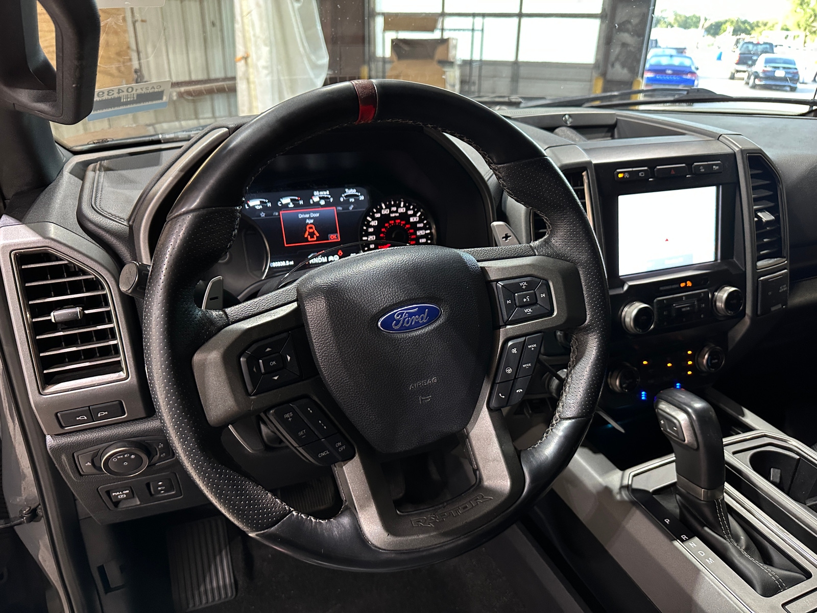 Thumbnail: 2020 Ford Econoline - 5