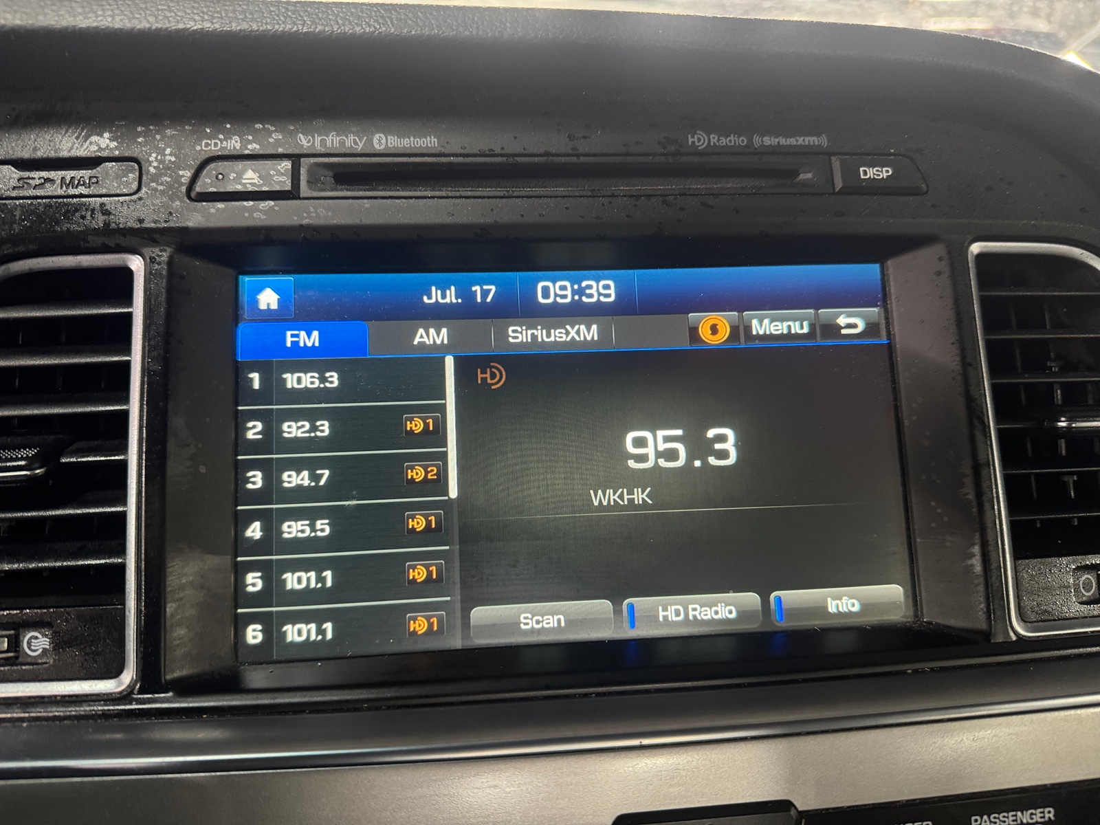 Thumbnail: 2016 Hyundai Sonata - 3
