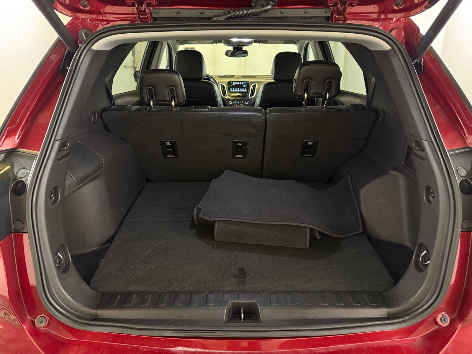 Thumbnail: 2018 Chevrolet Equinox - 6