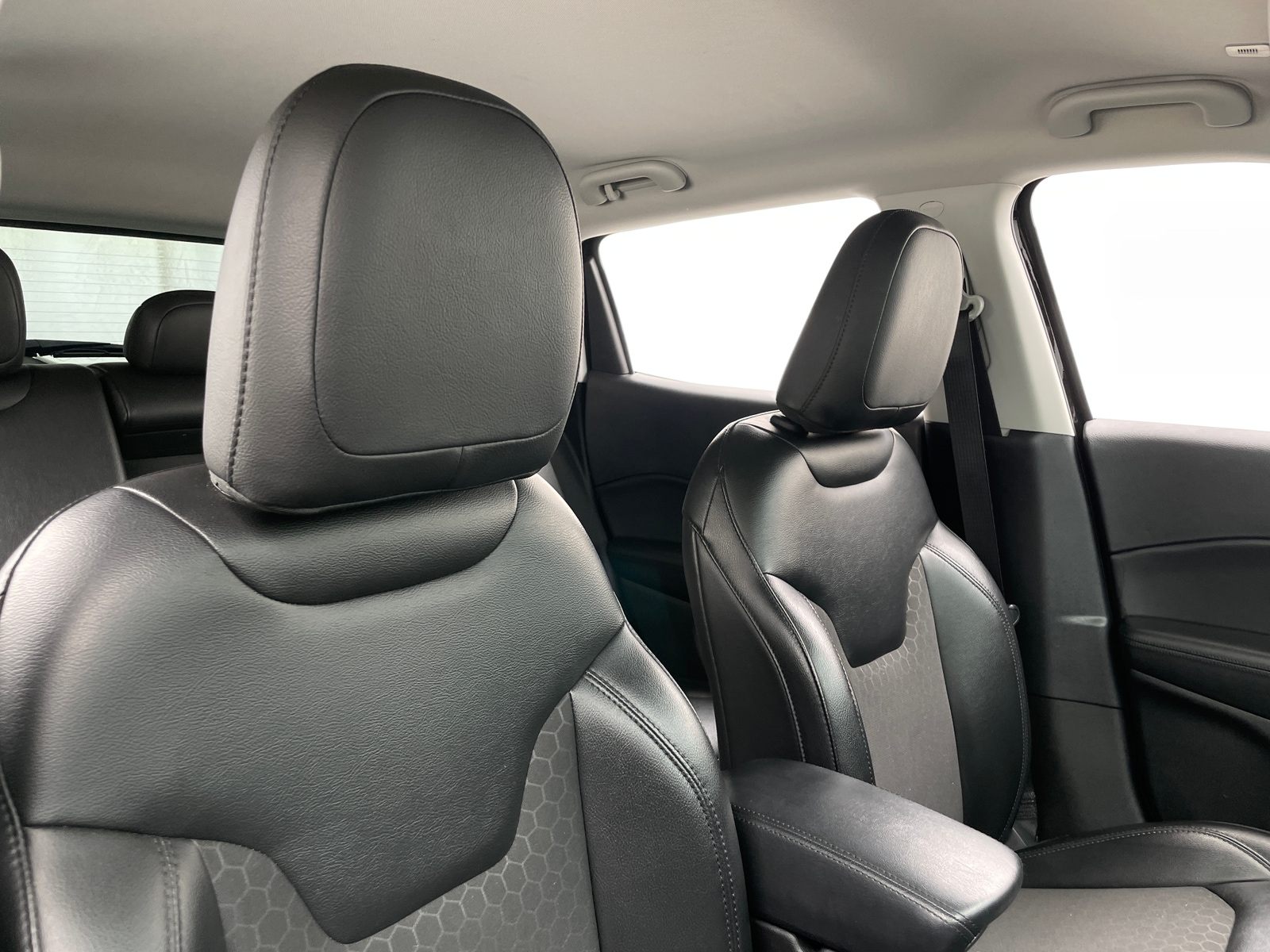 Thumbnail: 2018 Jeep Compass - 2