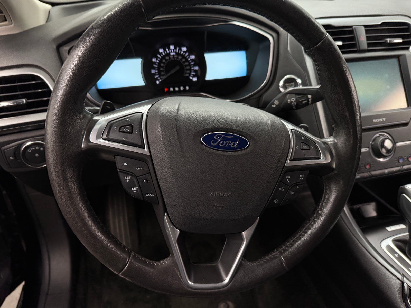 Thumbnail: 2016 Ford Fusion - 4