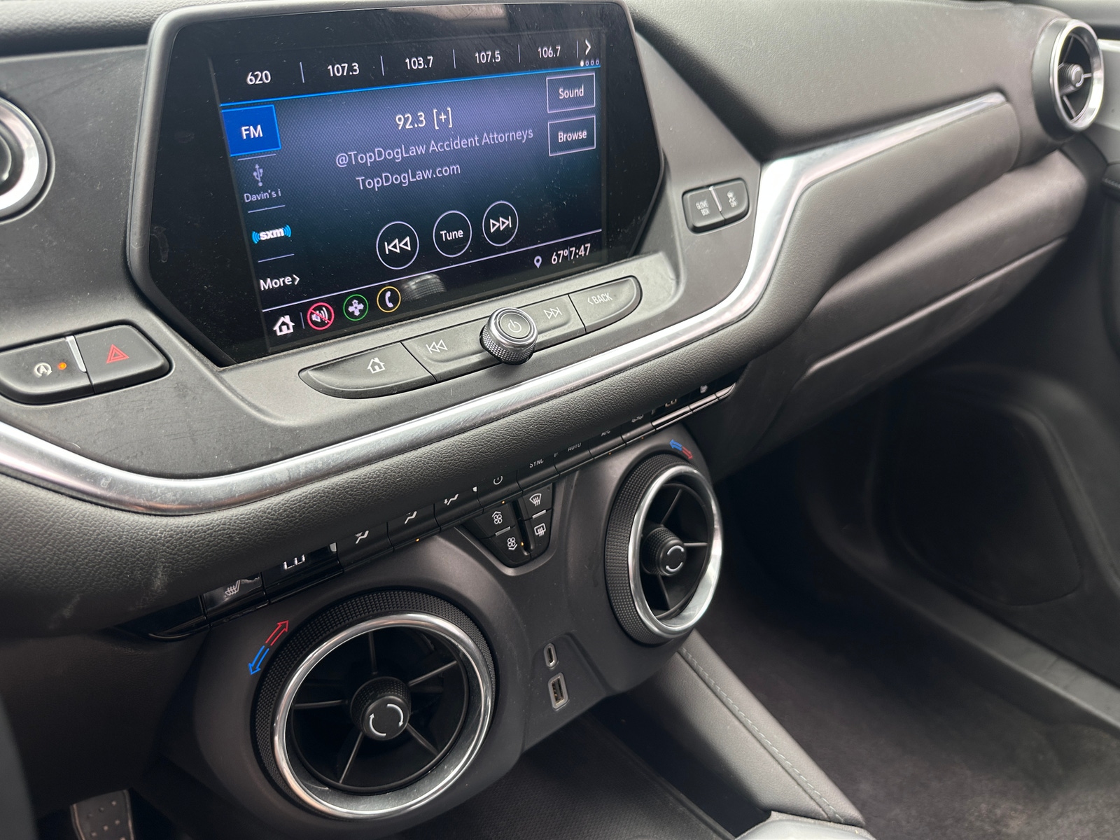 Thumbnail: 2020 Chevrolet Blazer - 4