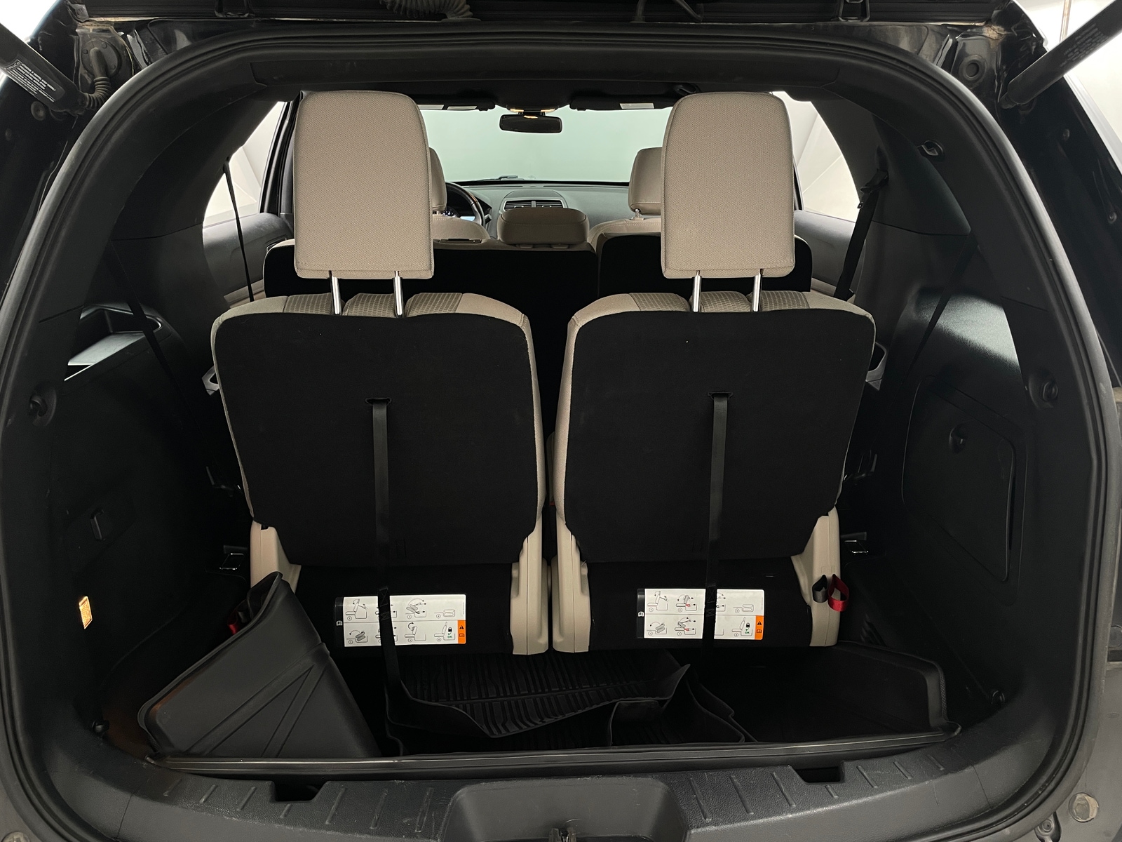 Thumbnail: 2019 Ford Explorer - 7