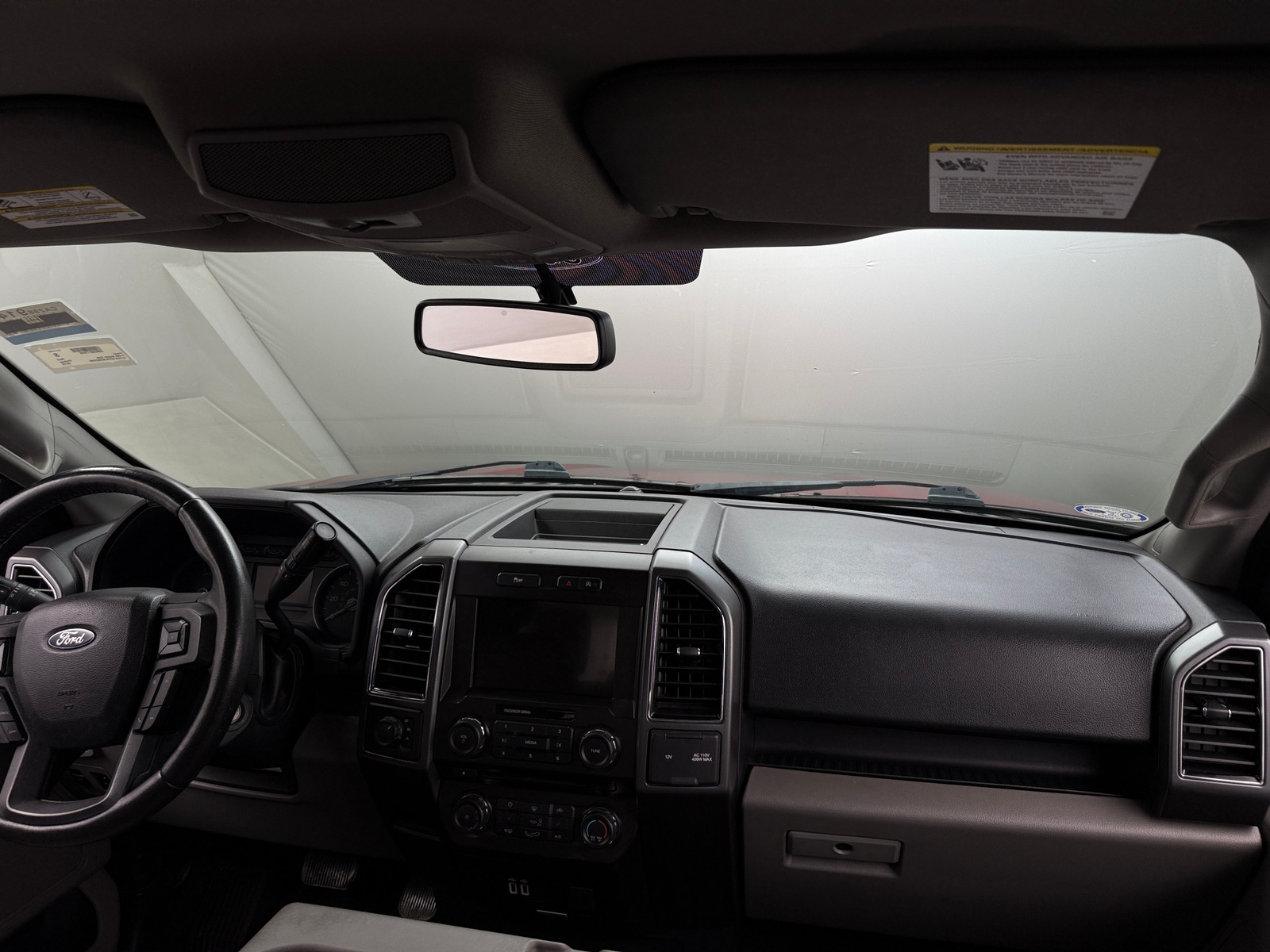 Thumbnail: 2018 Ford Econoline - 3