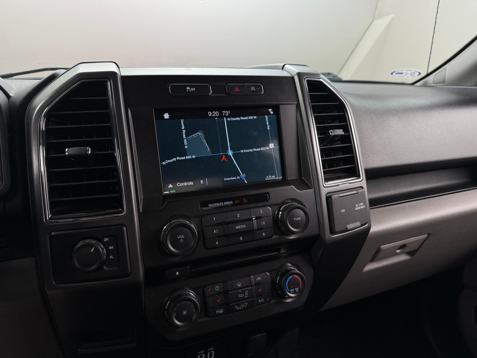 Thumbnail: 2018 Ford Econoline - 4
