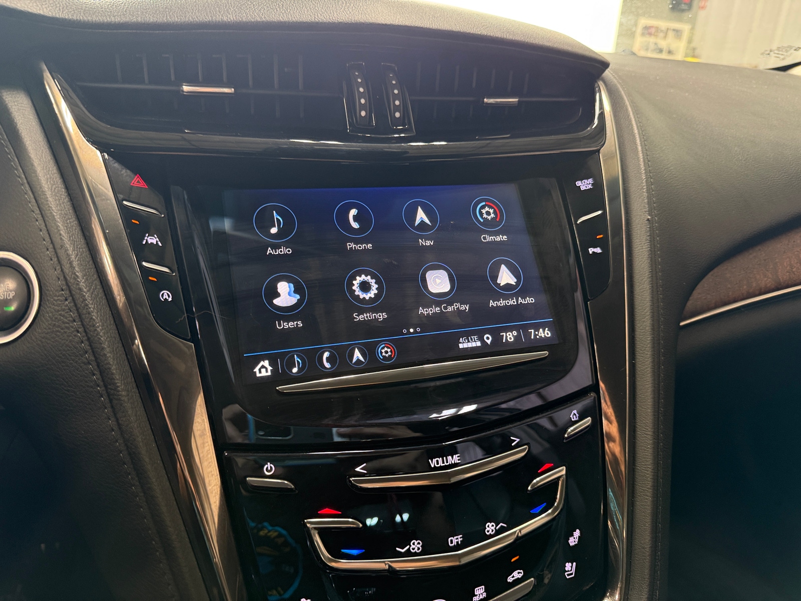 Thumbnail: 2019 Cadillac CTS - 3