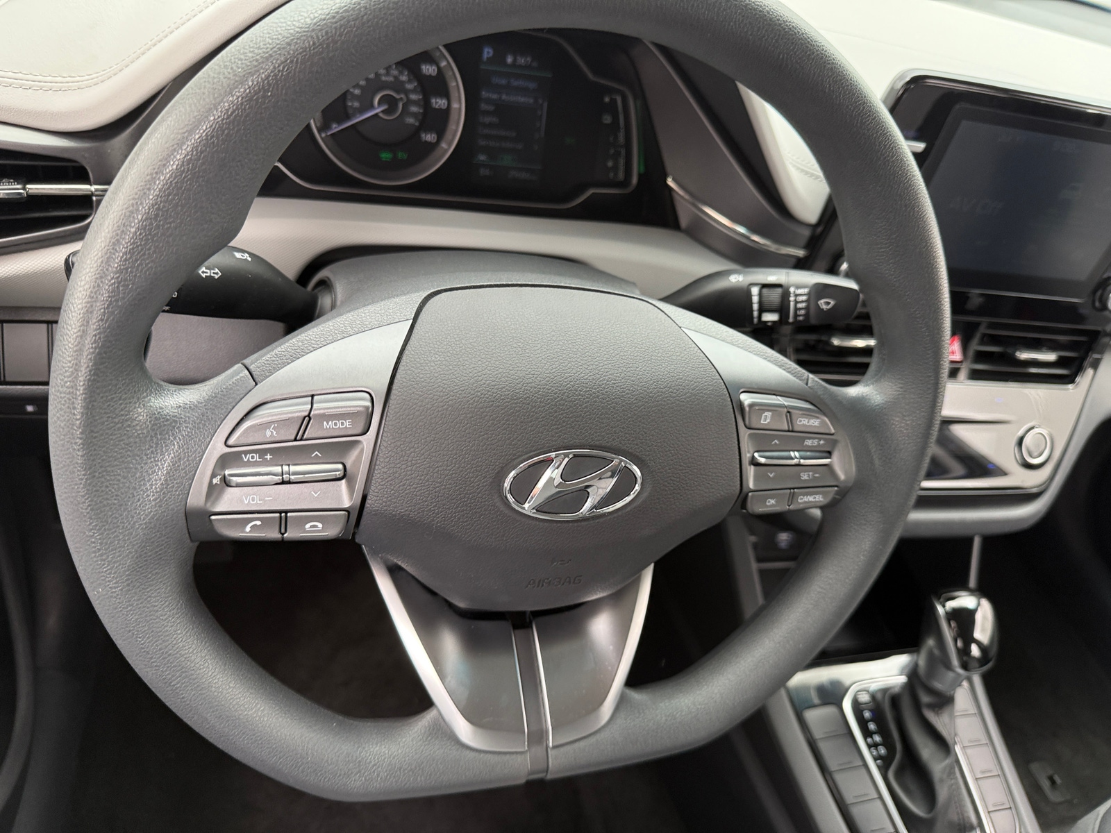Thumbnail: 2020 Hyundai Ioniq - 5