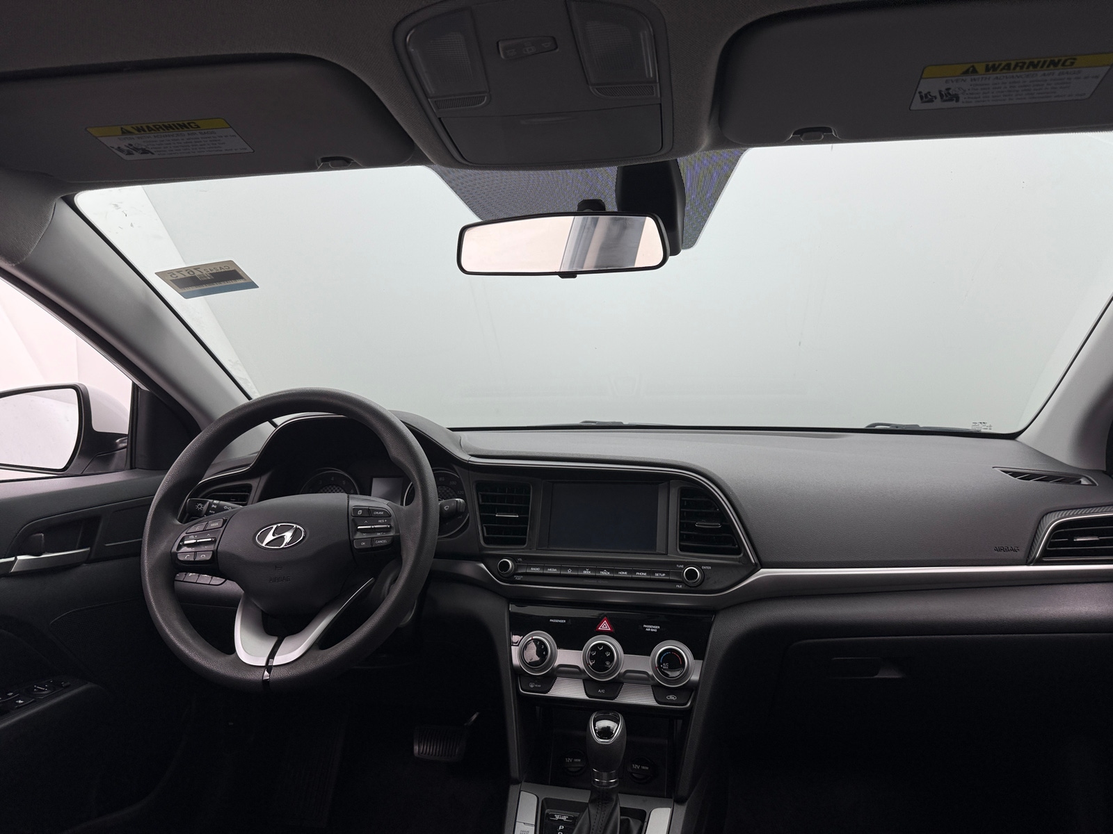 Thumbnail: 2019 Hyundai Elantra - 3
