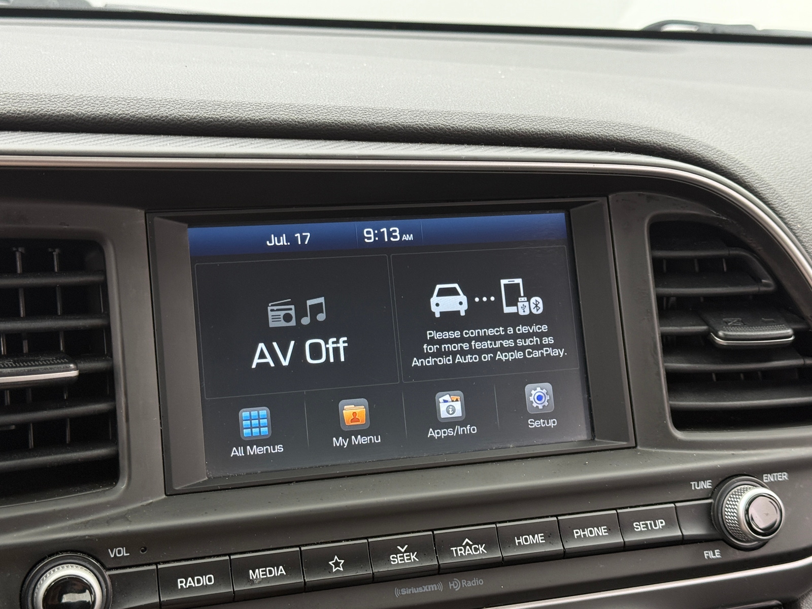 Thumbnail: 2019 Hyundai Elantra - 4