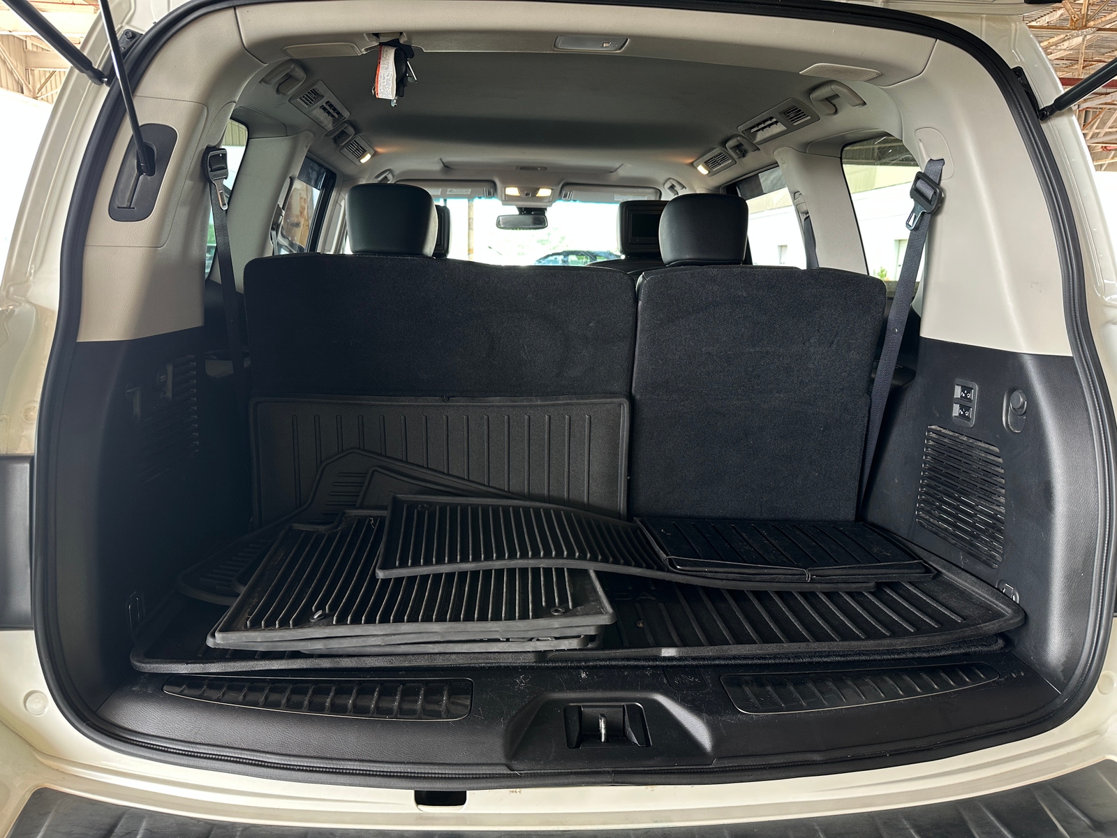 Thumbnail: 2017 Nissan Armada - 6