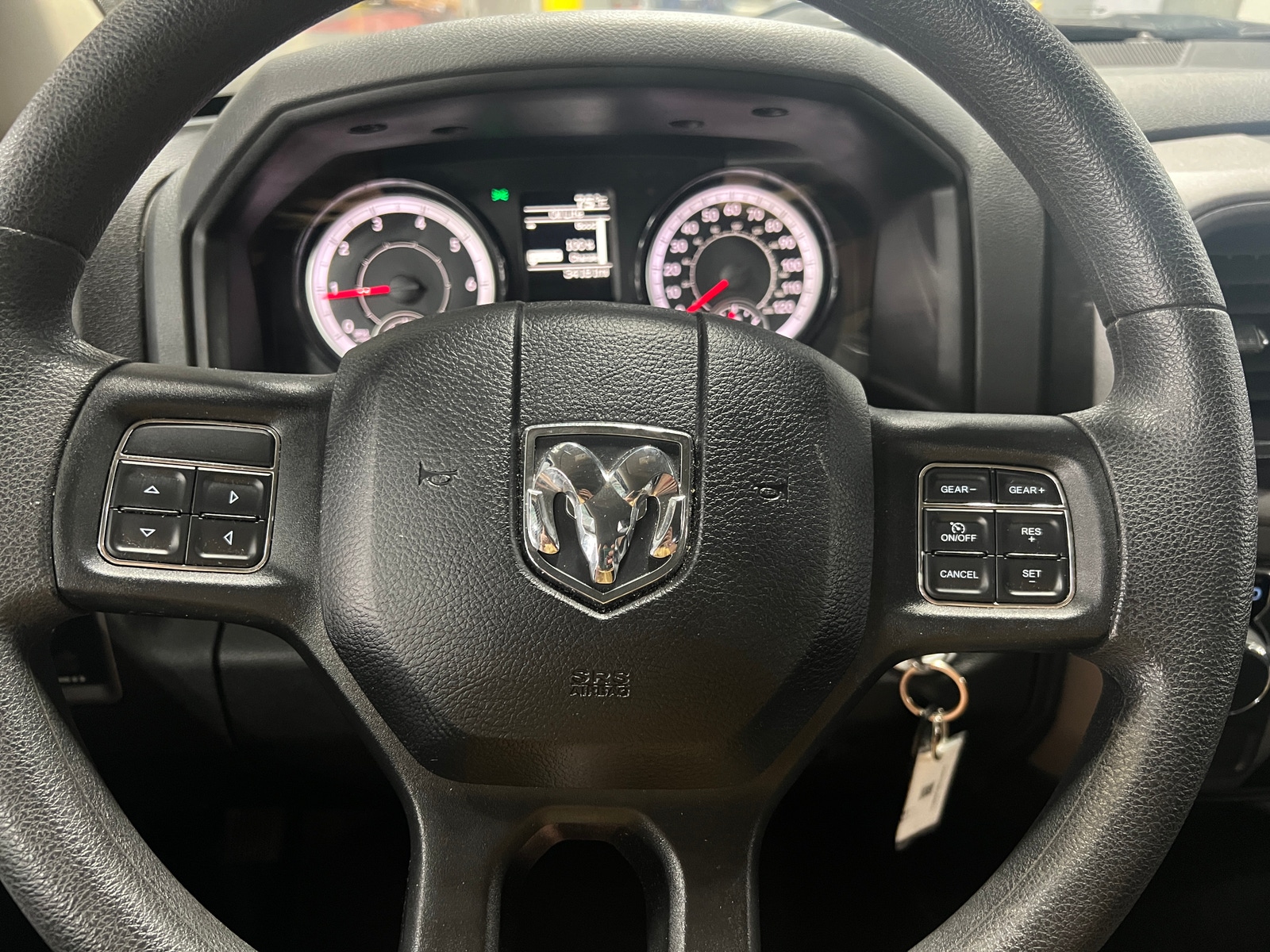 Thumbnail: 2019 RAM 1500 Classic - 5