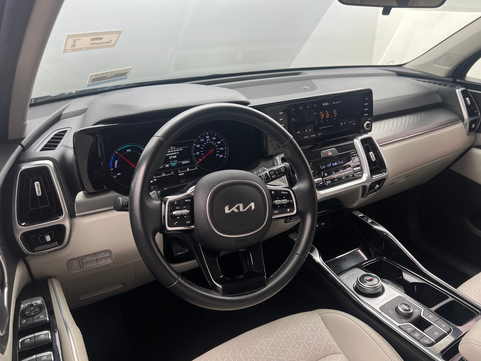 Thumbnail: 2022 Kia Sorento - 2