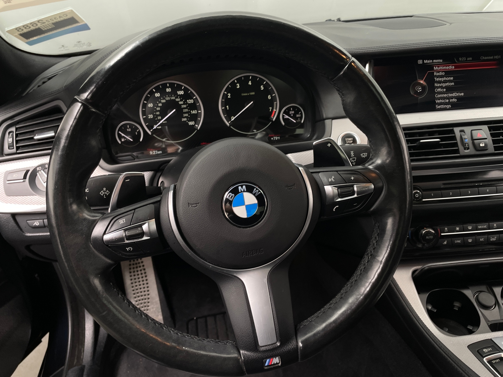 Thumbnail: 2016 BMW 5 Series - 4