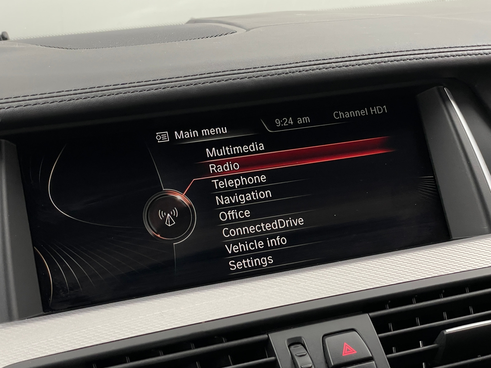 Thumbnail: 2016 BMW 5 Series - 3